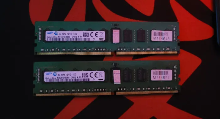 Memória Samsung 16GB (2x8GB) DDR4 ECC RDIMM 2133MHz Xeon/X99