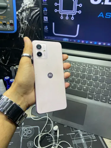 Motorola G14