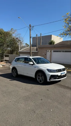 Volkswagen Tiguan Allspac R-line 350 TSI 2.0 4X4 2021
