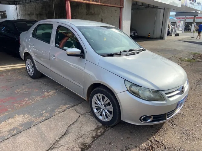 Volkswagen Voyage Comf/highli. 1.6 MI T.flex 8V 4P 2011