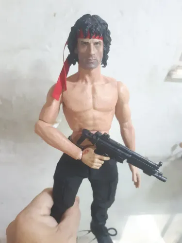 Boneco Rambo  1/6