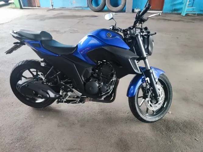 FZ25 2022 Azul
