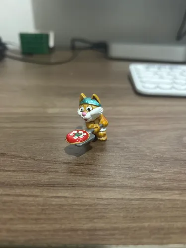 Kinder ovo miaugípicio 