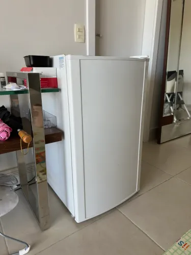 Frigobar Electrolux ER120 