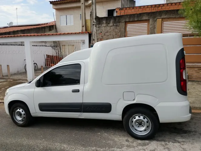 Fiat Fiorino Furgão EVO 1.4 Flex 8V 2P 2015