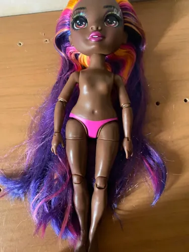 RAINBOW HIGH PHAEDRA