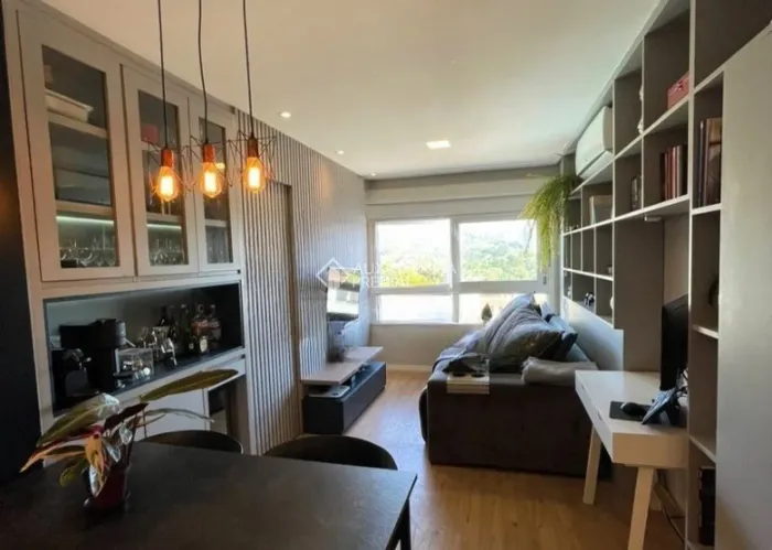 Apartamento 1 quarto(s), no bairro Partenon
