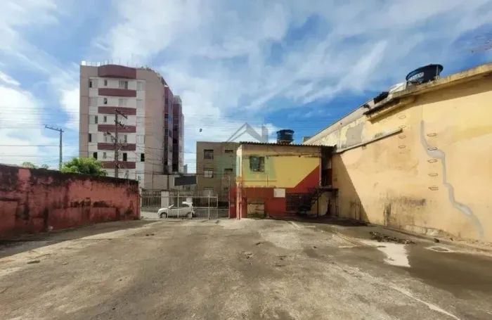 Terreno em excelente localização.