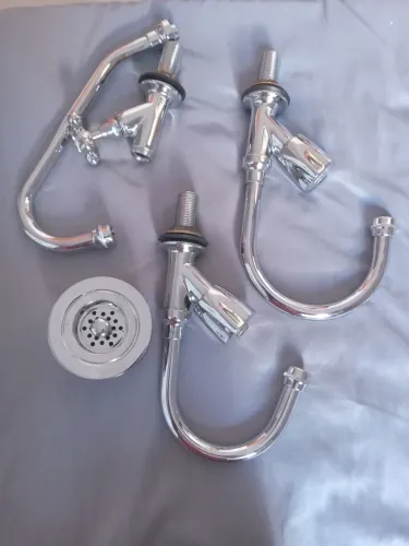 Vendo torneiras novas