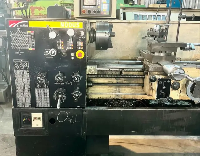 Torno mecânico Nardini modelo ND 250