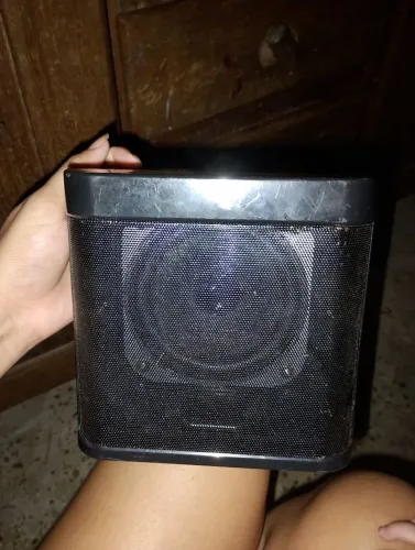 Vendo caixinha de som com dois microfone