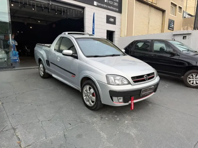 Chevrolet Montana Sport 1.8 MPFI Flexpower 8V 2005