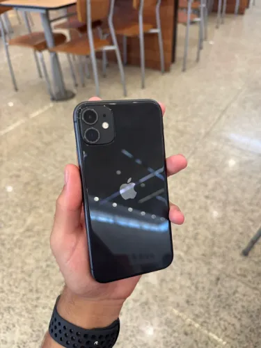 iPhone 11 - 64Gb IMPECÁVEL