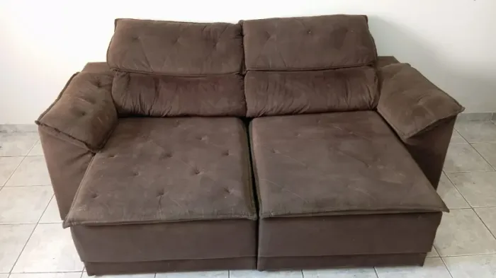 Sofá Retrátil e Reclinável  Muito Confortável Ótimo Estado