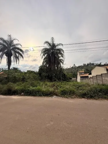 Lote 360 m2 em Mateus Leme