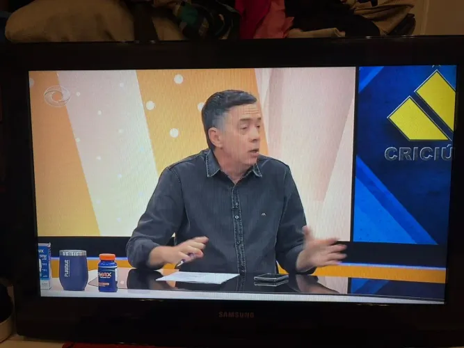 Vende se TV Samsung 32 polegadas