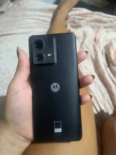 MOTO EDGUE 40 NEO