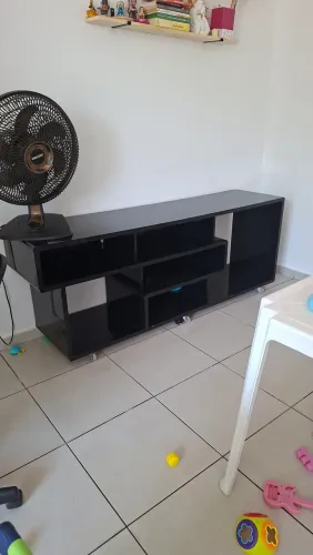 VENDO RACK GRANDE PARA SALA