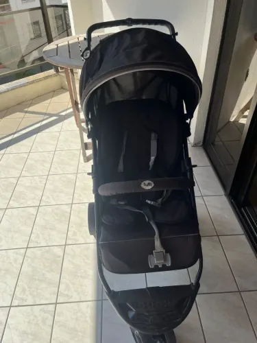 Carrinho de Bebê 3 Rodas Tutti Baby - Ótimo Estado!