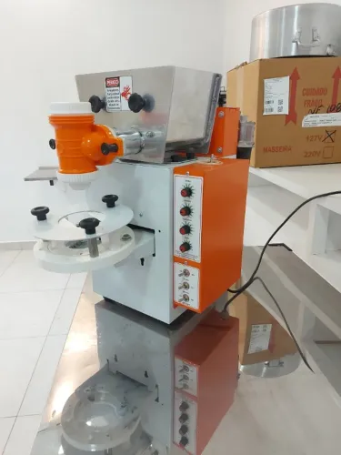 Máquina de salgados e doces compacta mix da compacta print