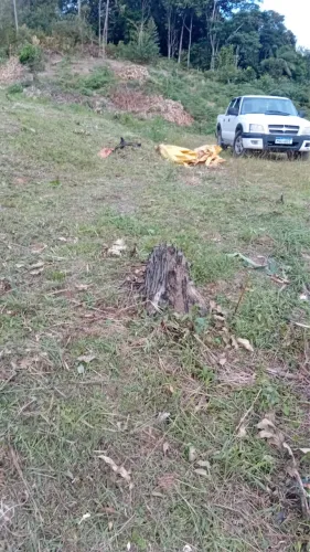 Vende - se Terreno em Água Mornas