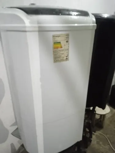 Vende-se tanquinho sugar de 10kg.