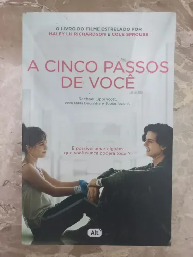 Livro: A cinco passos de você