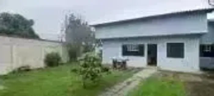 CASA COMERCIAL 4 QUARTOS FRENTE PARA A LAGOA