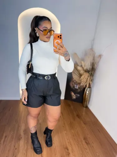 SHORT COURINO PLUS SIZE TAMANHO DO G3,53,56.