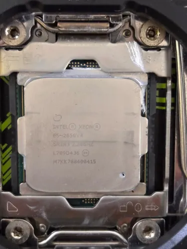 Processador + Placa mãe