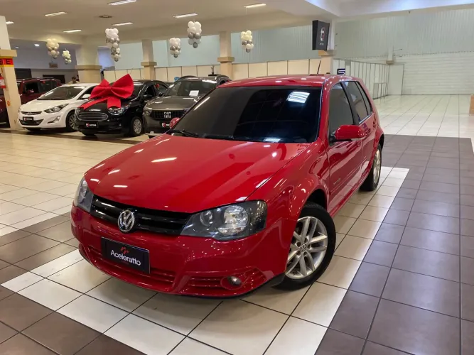 Volkswagen Golf Sportline 1.6 MI Total Flex 8V 4P 2011