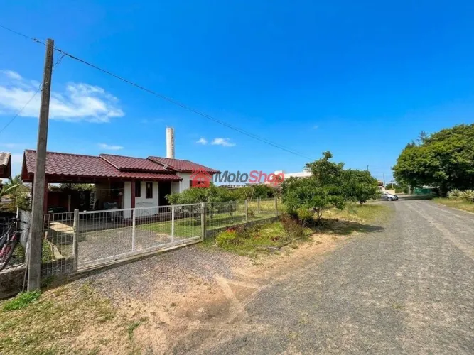 Casa com 2 dormitórios à venda, 56 m² por R$ 230.000 - Arapongas - Araranguá/SC