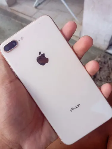 iPhone 8 plus 