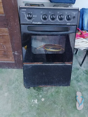 Fogão bom estado 150 negociável