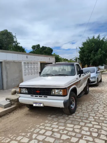 Chevrolet D-20 S / Luxe 3.9/4.0 Diesel 1987