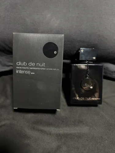 Perfume Árabe Club de Nuit Intense Man