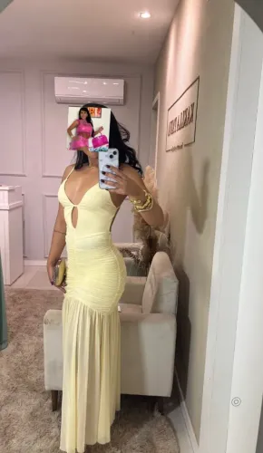 Vendo vestido de festa