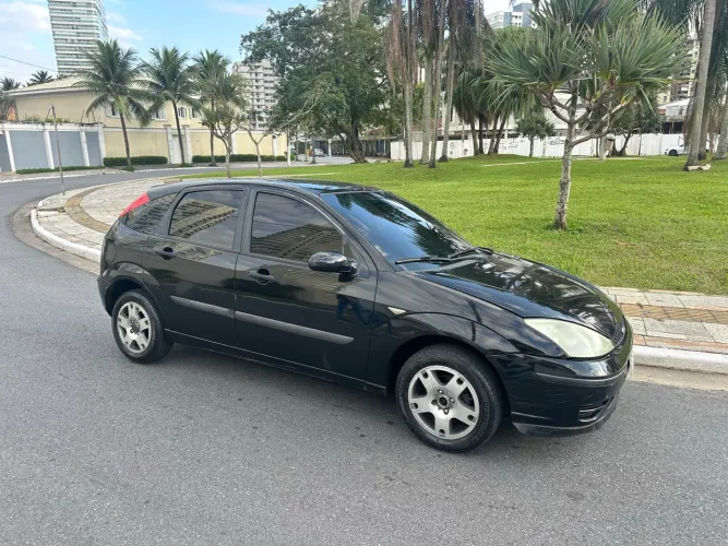 Ford Focus 1.6 S/se/se Plus Flex 8v/16v 5P 2008