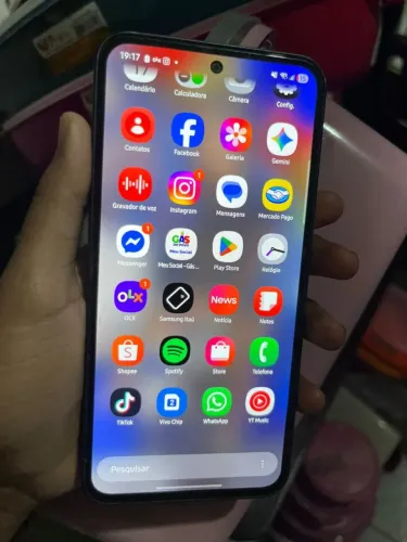 Vendo esse a35 top 256gb biometria a tela tenho caixa carregador capinha