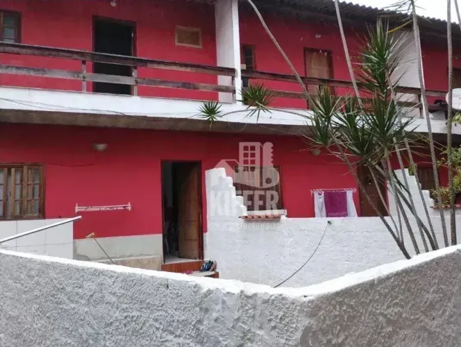 Casa com 3 quartos à venda, 300 m² por R$ 800.000 - Rio do Ouro - São Gonçalo/RJ