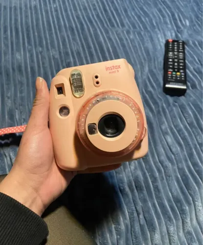 Câmera instax mini9