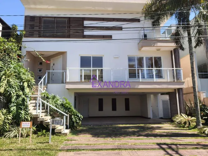 Sobrado com 3 dormitórios para alugar, 540 m² por R$ 15.264,24/mês - Parque Terra Nova II