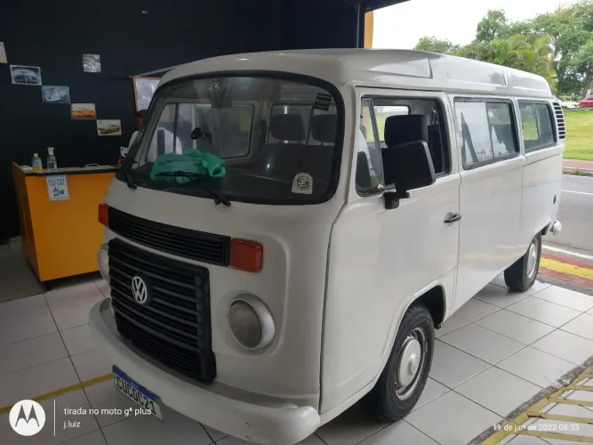 Volkswagen Kombi Standard 1.4 MI Total Flex 8V 2010