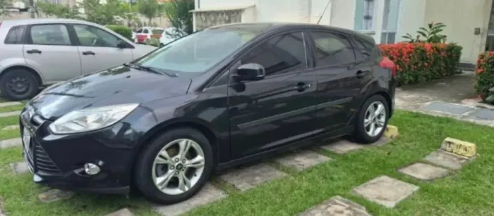 Ford Focus 1.6 S/1.6 SE Flex 16V 5P AUT 2015