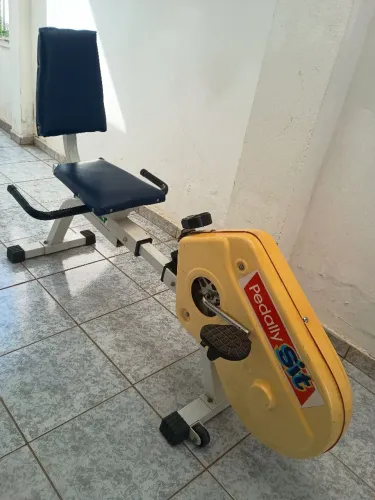 Bicicleta Ergométrica Horizontal Pedally Sit - Muito Confortável