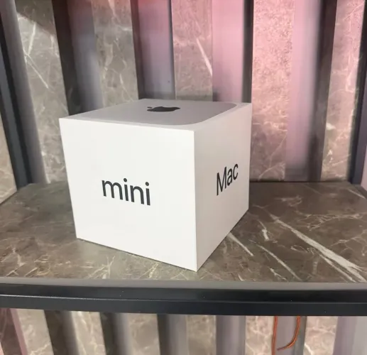 Mac mini M6 24GB 512 ssd