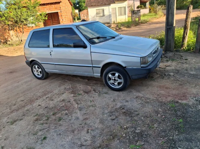 Fiat Uno Mille 1.0 Fire/ F.flex/ Economy 2P 2004