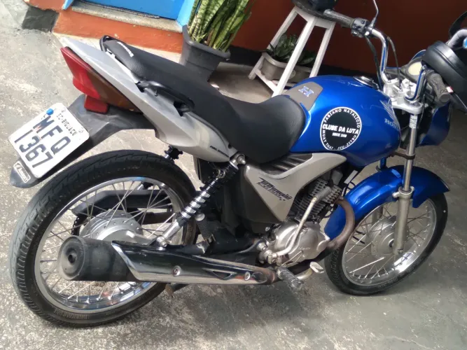 Moto Honda Titan KS 150 r$ 1.000 abaixo da tabela FIPE