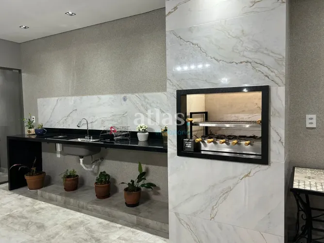 Linda Casa à Venda no Residencial Santa Cruz (Doca Vetorasso)