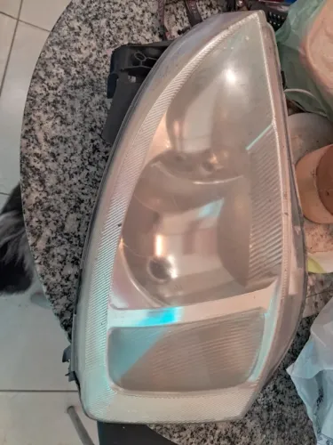 Farol corsa hatch 2007 lado esquerdo 